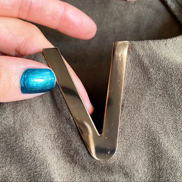 🌳 GIORGIA OLIVE GREEN SUEDE LONG SLEEVE TOP! - Picture 8 of 15